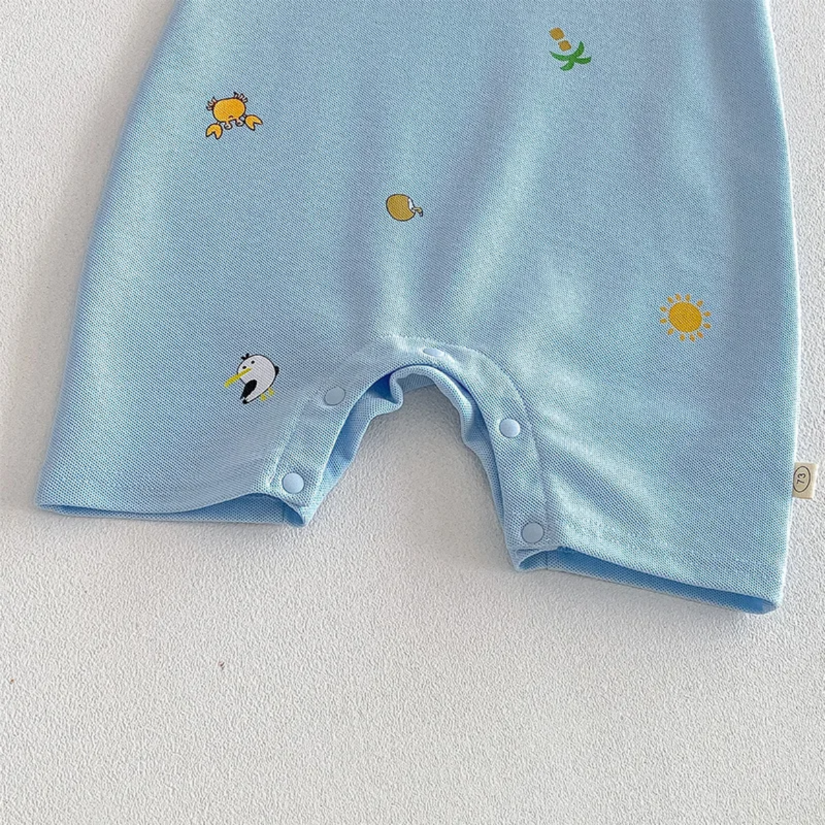 SunnyBaby – Comodo e carino – Body a polo per neonati