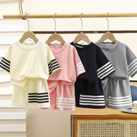 Thumbnail for MiniSport – Sport e tempo libero – Set da 2 pezzi con pantaloncini e maglietta