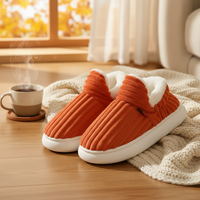 Thumbnail for WarmNest – Morbide e calde – Pantofole antiscivolo