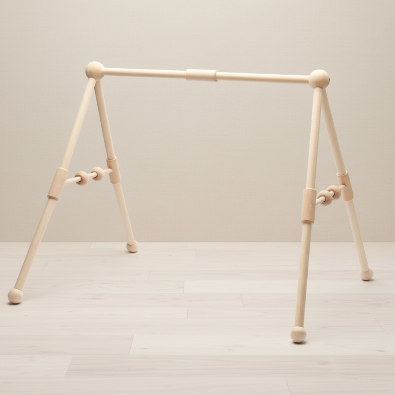 Wooden Baby Rattle Toy – Sensorialità e sicurezza – Baby Gym