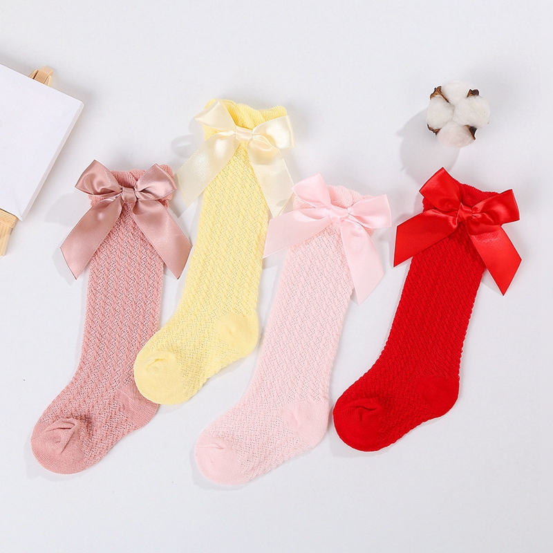 LittleCharm – Delicate ed eleganti – Calzettoni da bambina con fiocco