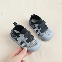 Thumbnail for TinyRunner – Sportive e traspiranti - Scarpe da bambino in mesh con suola morbida
