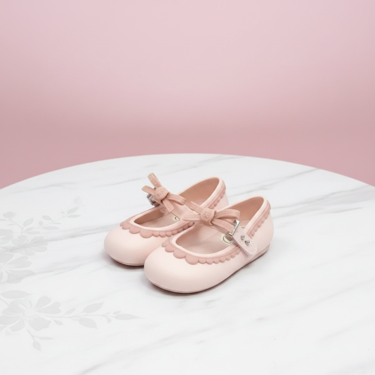 MiniChic – Eleganza e stile – Pantofole per bambini con fiocco