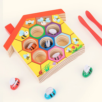 Thumbnail for HoneyHive – Montessori & Educativo – Gioco di smistamento delle api in legno