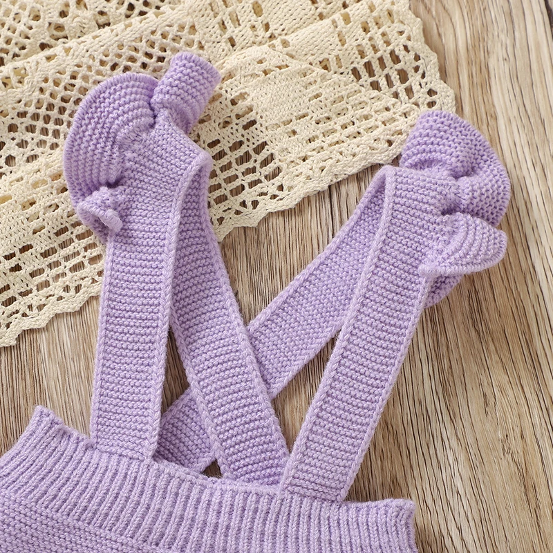 FloraKnit – Morbido e carino – Completo per neonati con cardigan, salopette e cerchietto