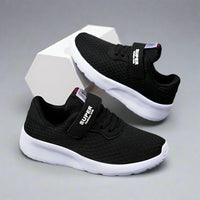 Thumbnail for PlayFit – Comode e alla moda: le scarpe da corsa in mesh