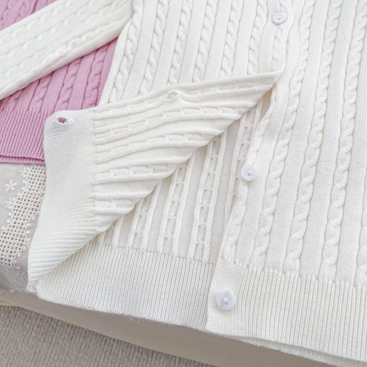 CozyBelle – Elegante e caldo – Cardigan lavorato a maglia con bottoni