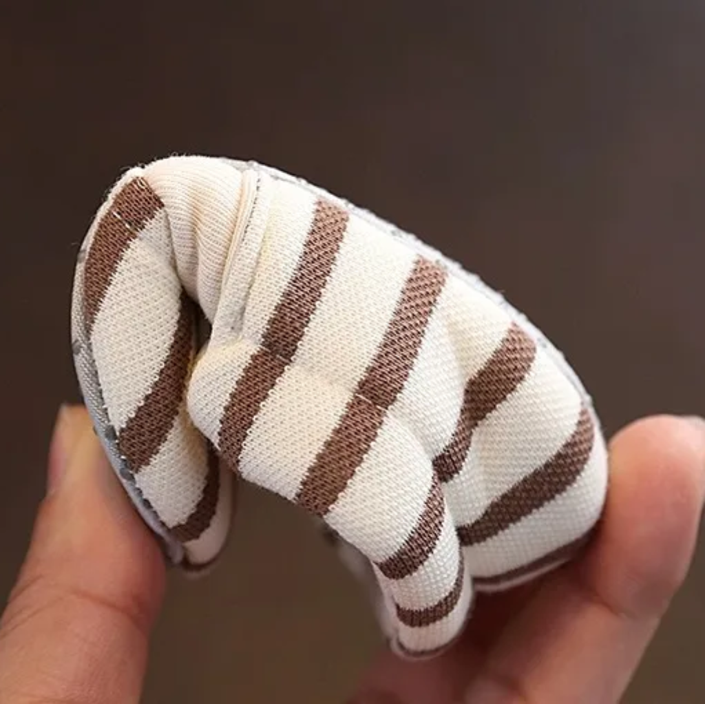 TinyToes – Morbide e calde – Prime scarpine per neonati con motivo a righe