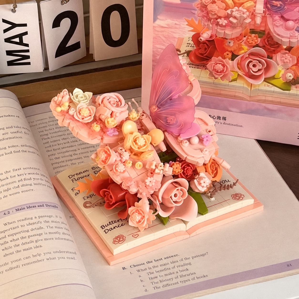 BloomBook – Romantico e creativo – Libro floreale in 3D con rose e farfalle