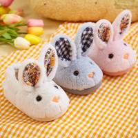 Thumbnail for BunnyToes – Morbide e calde – Pantofole di peluche a forma di coniglio