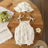 Thumbnail for LittleBlossom – Comfort estivo ed eleganza – Body con cappellino per neonati