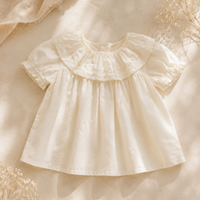 Thumbnail for Ruffle Collar Top – Elegante e comodo – Top con collo decorativo e maniche a sbuffo