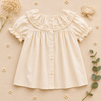 Thumbnail for Ruffle Collar Top – Elegante e comodo – Top con collo decorativo e maniche a sbuffo