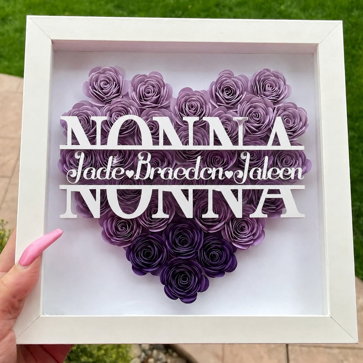 Personalized Rose Shadow Box – Regalo unico per la Festa della Mamma – Scatola con rose personalizzate