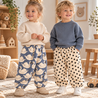 Thumbnail for FuzzyPants – Morbidi e caldi – Pantaloni in peluche per bambini con stampe divertenti