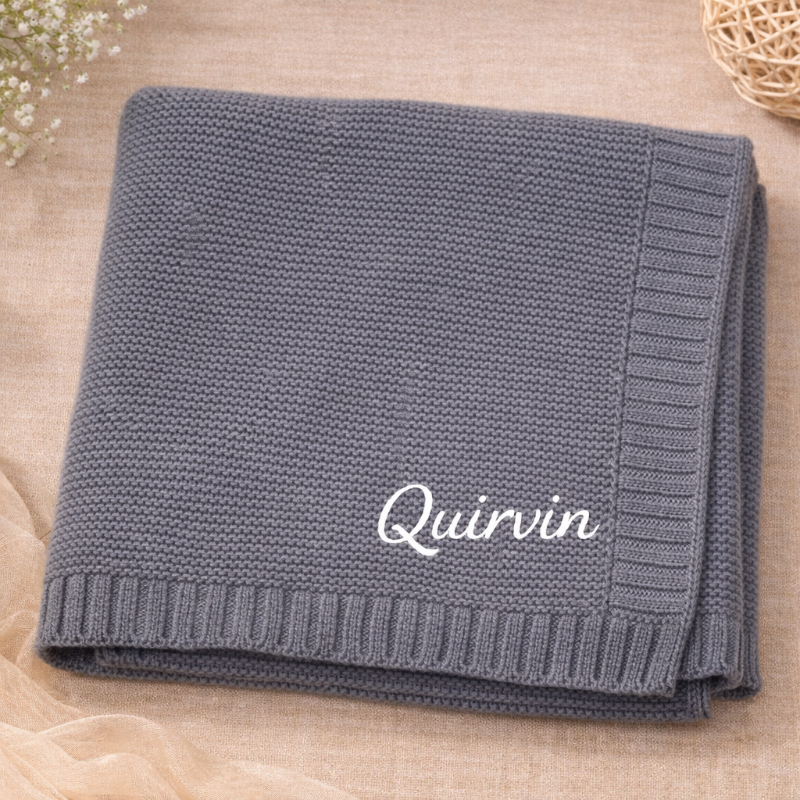 Personalized Baby Blanket – Morbida e unica – Coperta in cotone personalizzata con ricamo