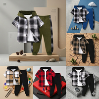 Thumbnail for Boys Checkered Outfit – Alla moda e comodo – Set di abbigliamento a quadri per bambini