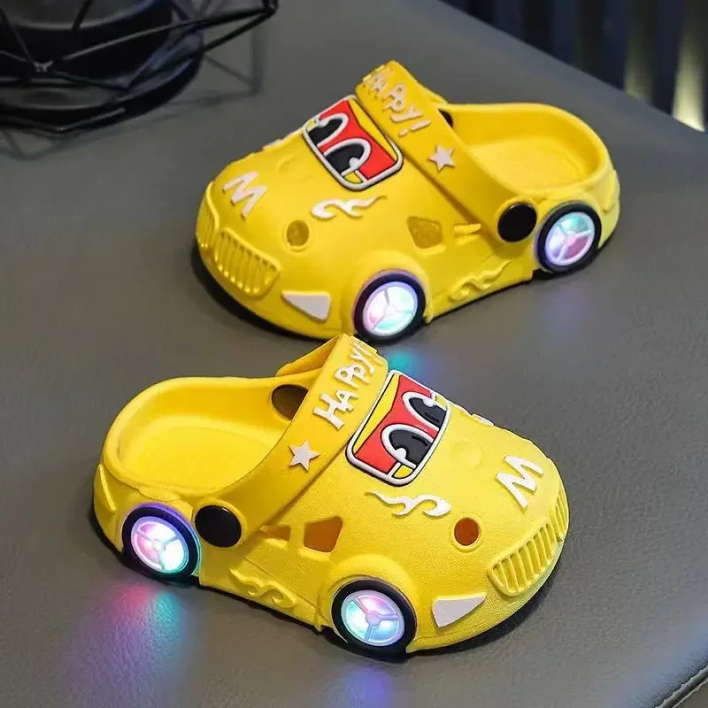GlowRun – Eleganti e divertenti – Pantofole da auto a LED