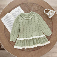Thumbnail for MiniBelle – Elegante e morbida – Abitino da neonato lavorato a maglia con dettagli a volant