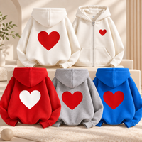 Thumbnail for LittleLove – Morbido e tenero – Felpa con cappuccio per bambini con stampa a cuoricini