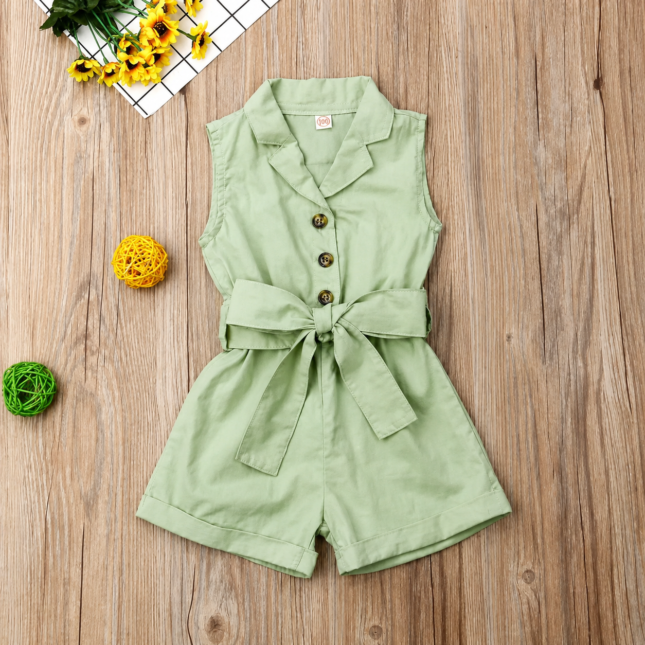 LittleLady – Eleganza e tendenze – Tuta con fascia in vita annodata
