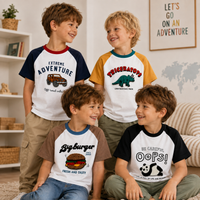 Thumbnail for StreetBoy – Grintosa e comoda – Maglietta per bambini con maniche raglan e stampa