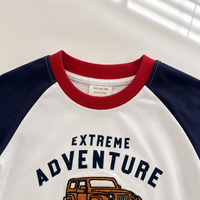 Thumbnail for StreetBoy – Grintosa e comoda – Maglietta per bambini con maniche raglan e stampa