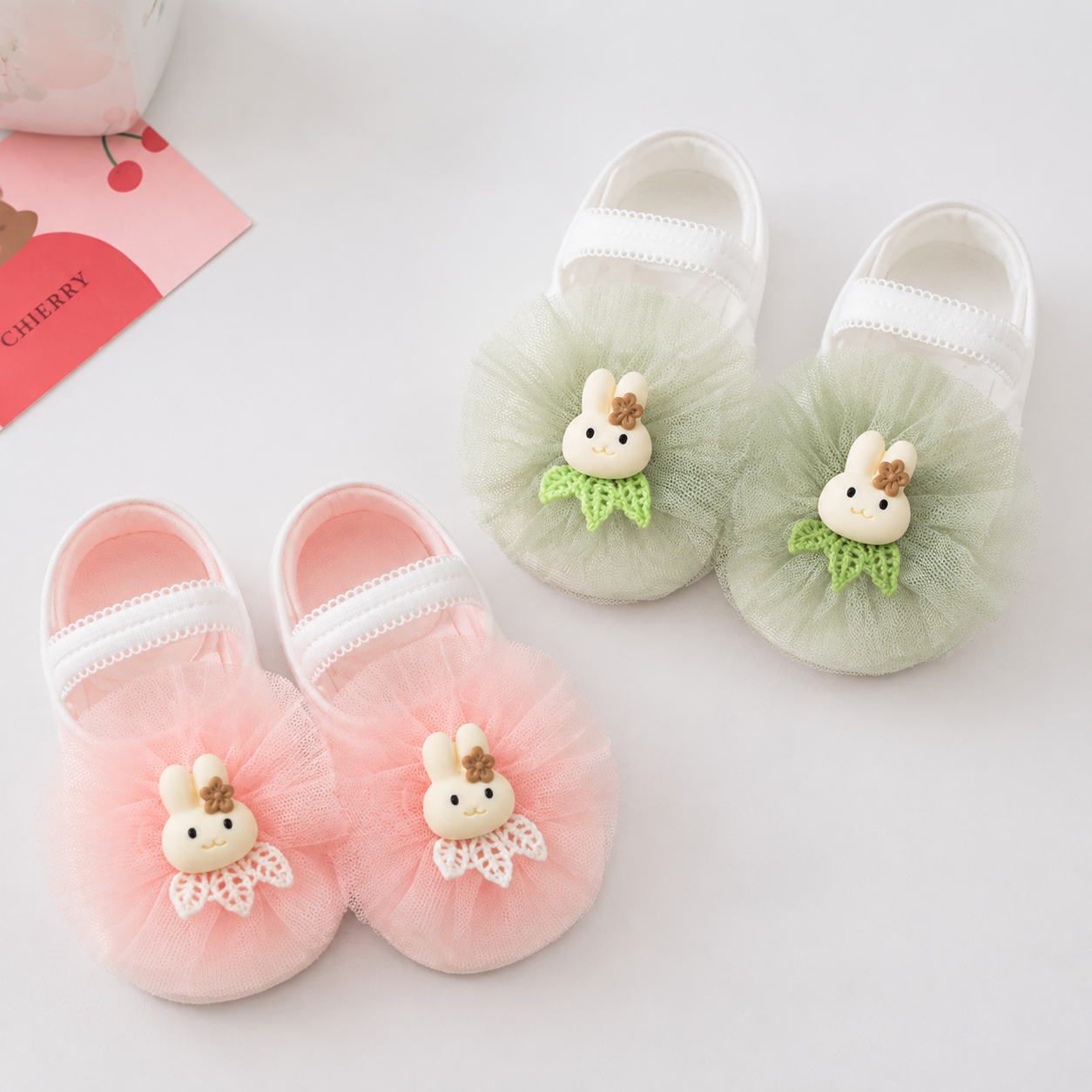 SweetFeet – Morbide e carine – Calzini per neonati con fiori e pizzo