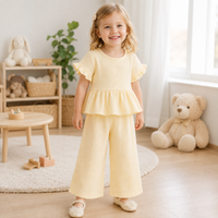 Thumbnail for SoftCharm – Elegante e comodo – Set da bambina con top con volant e pantaloni lunghi