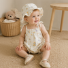 LittleBlossom – Comfort estivo ed eleganza – Body con cappellino per neonati