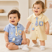 Thumbnail for KiddoStyle – Carino e morbido – Tuta per bambini con cravatta e toppa