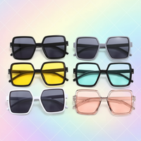 Thumbnail for Kids Sunglasses Set – Protezione dai raggi UV e divertimento – Occhiali da sole per bambini