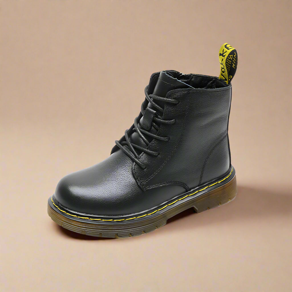 BlackLine – Robuste e comode – Stivali militari stringati