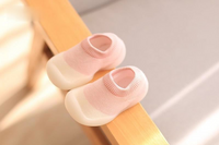 Thumbnail for TinySteps – Comfort e sicurezza – Scarpine FlexiFeet per neonati