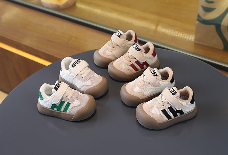 StrideKids – Comfort e stile – Sneaker con chiusura in velcro per bambini