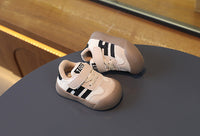 Thumbnail for StrideKids – Comfort e stile – Sneaker con chiusura in velcro per bambini