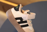 Thumbnail for StrideKids – Comfort e stile – Sneaker con chiusura in velcro per bambini