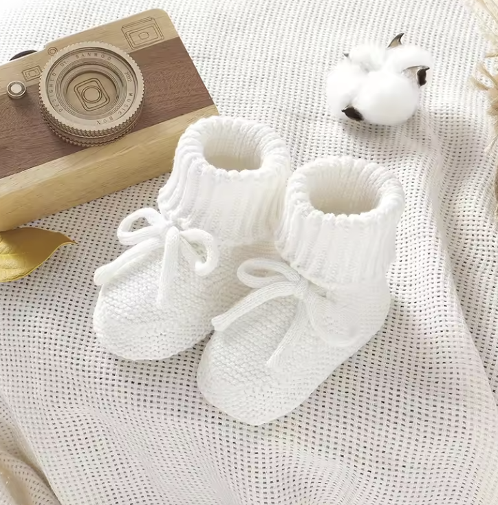 SnuggleSteps – Caldi e morbidi – Scarpine da neonato lavorate a maglia