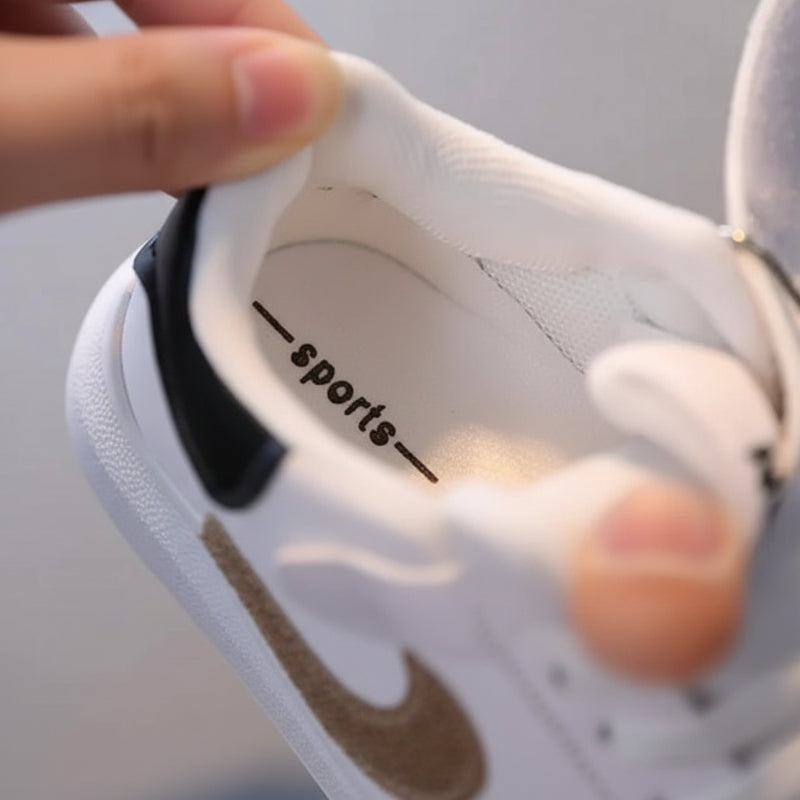Bear Sneakers – Comfort e stile – Sneaker per bambini con orsetto
