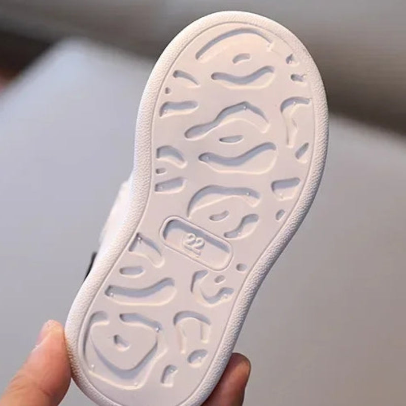 Bear Sneakers – Comfort e stile – Sneaker per bambini con orsetto