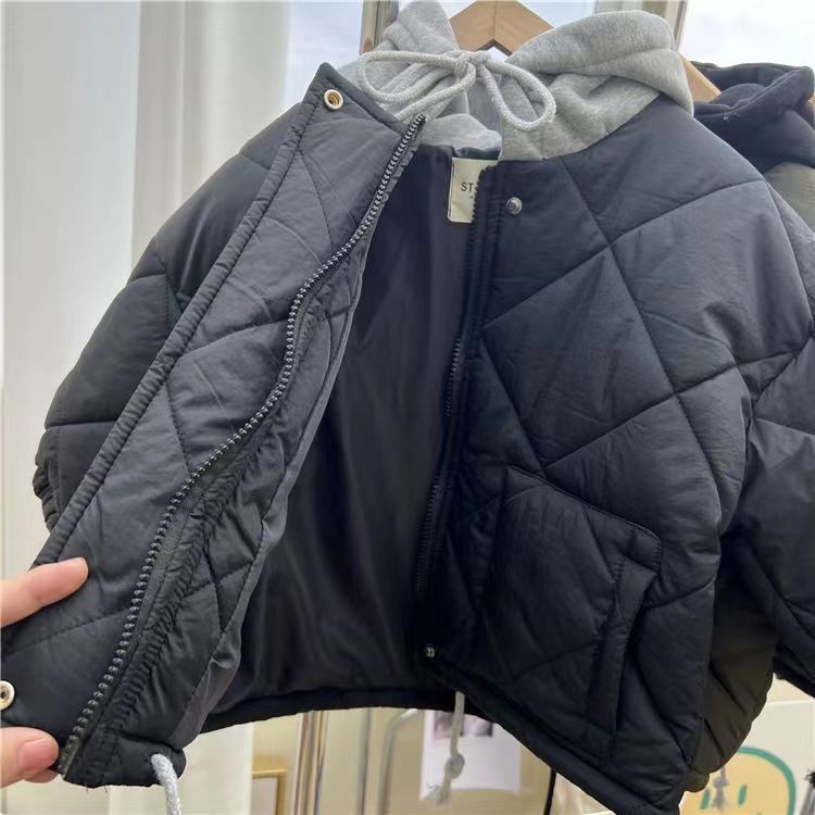 CozyShield – Caldo e resistente – Giacca con cappuccio imbottita