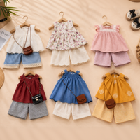 Thumbnail for Sleeveless Tops & Pants – Delicato ed elegante – Set estivo per bambini