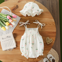 Thumbnail for LittleBlossom – Comfort estivo ed eleganza – Body con cappellino per neonati