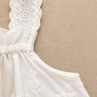 Thumbnail for TinyLuxe – Top in pizzo e pantaloni a gamba larga della collezione Zomerset