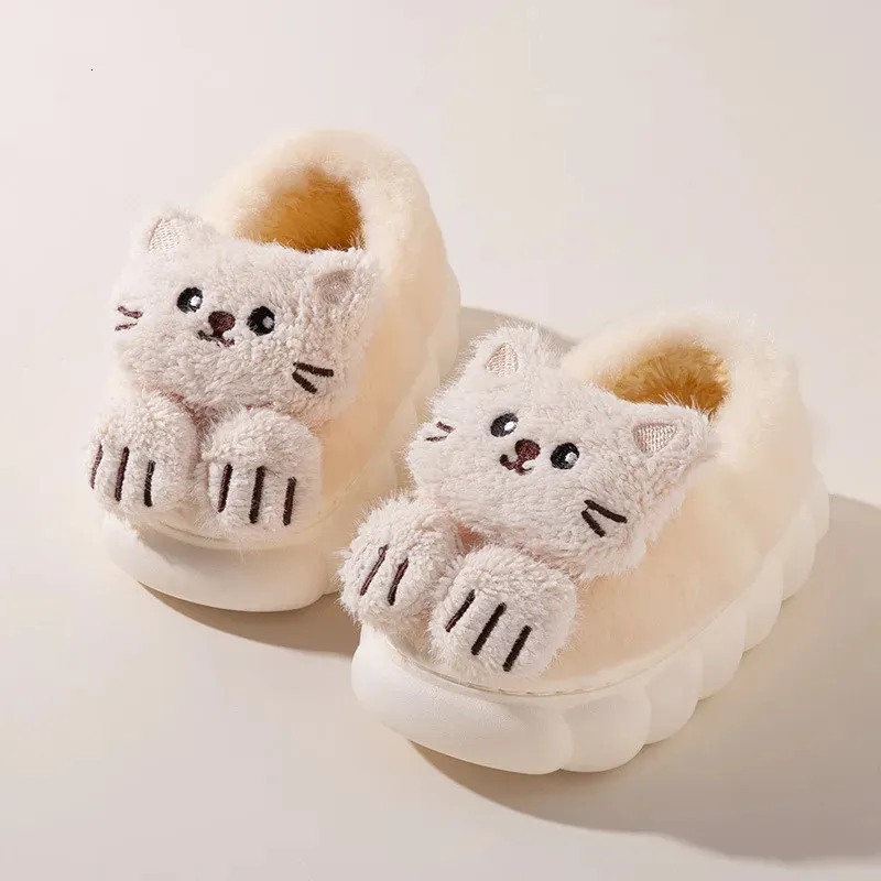 SnuggleKitty – Calore e sicurezza – Pantofole per bambini a forma di gatto