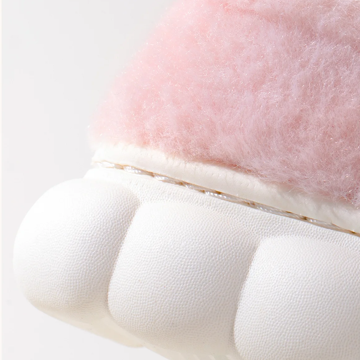 SnuggleKitty – Calore e sicurezza – Pantofole per bambini a forma di gatto