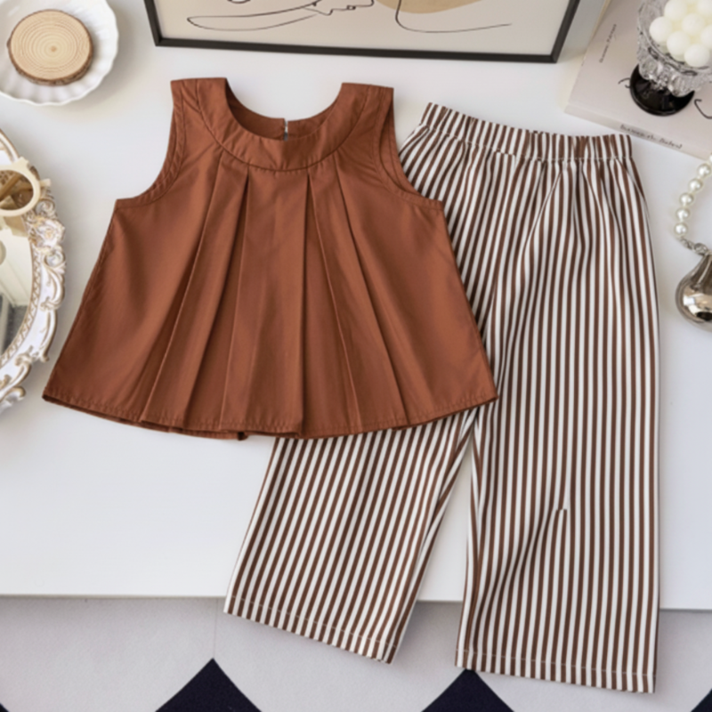 Sleeveless Tops & Pants – Delicato ed elegante – Set estivo per bambini