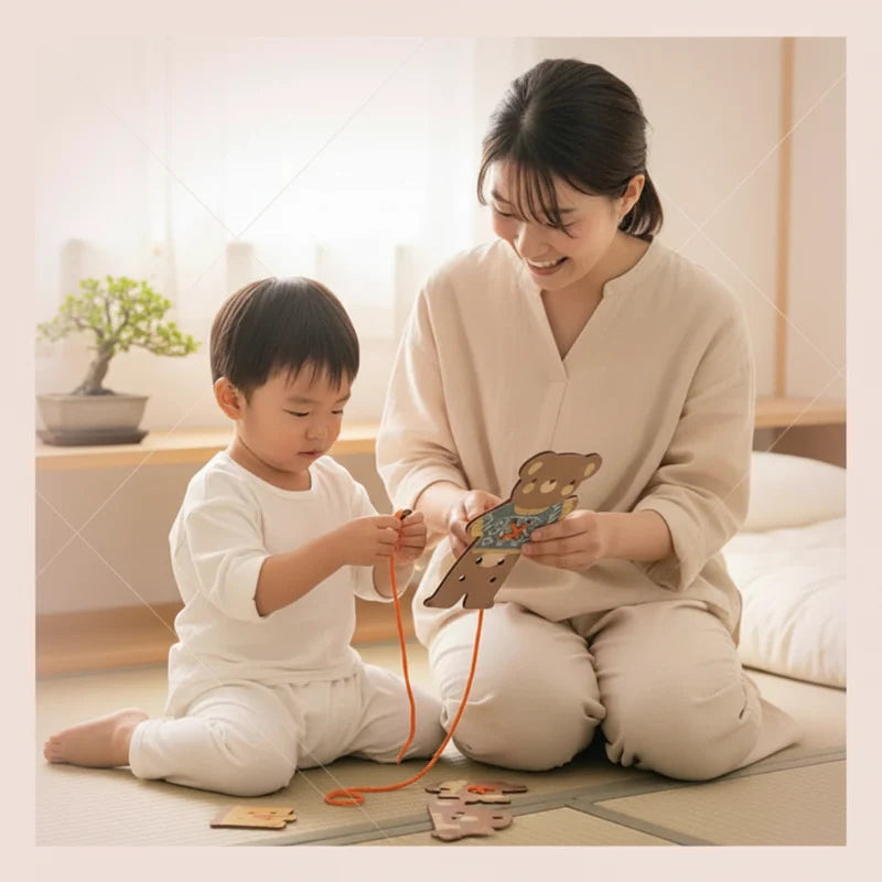 ThreadBear – Carino ed educativo – Giocattolo da infilare Montessori Orso