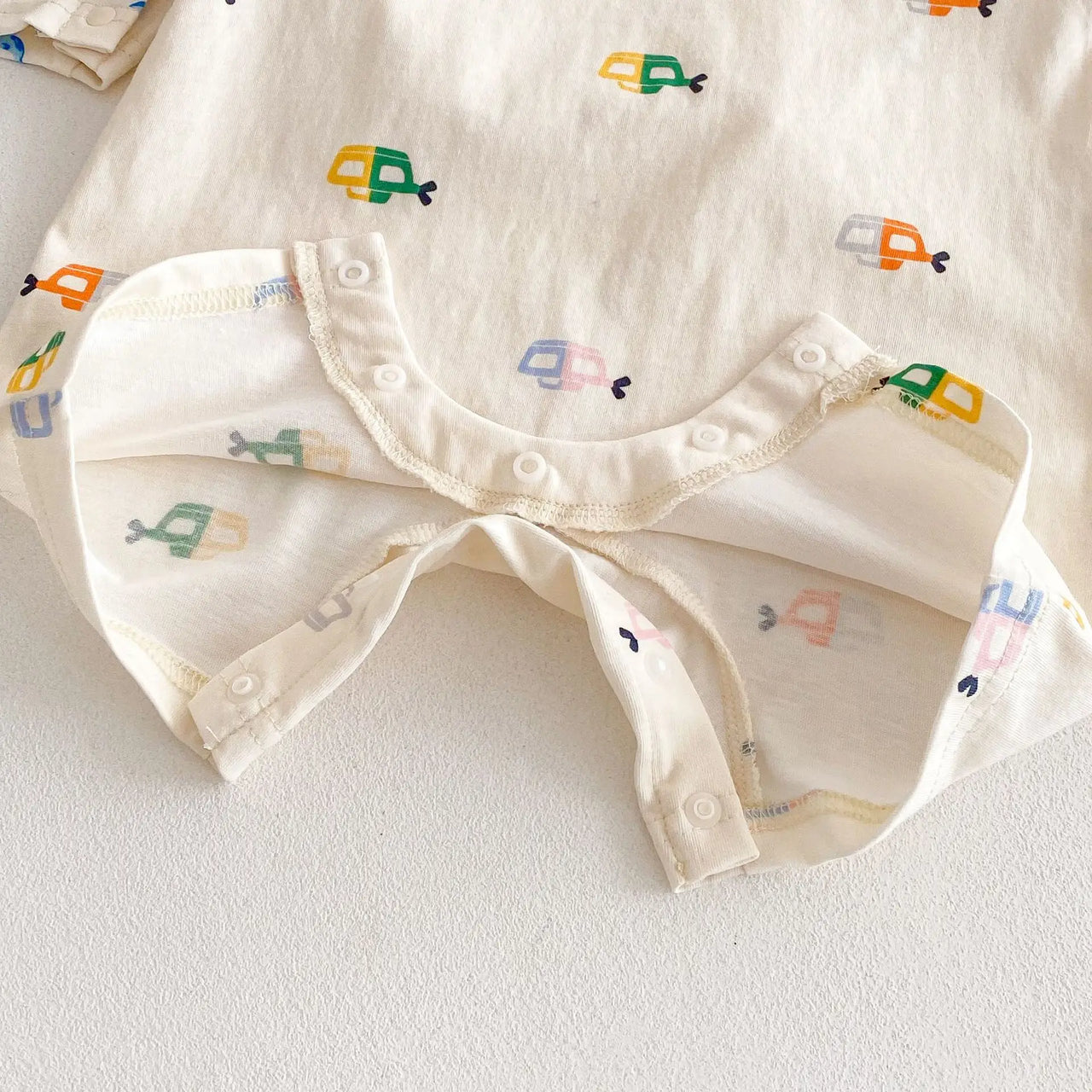 Mini Fashion™ –  Arioso e dolce – Pagliaccetto da bambino