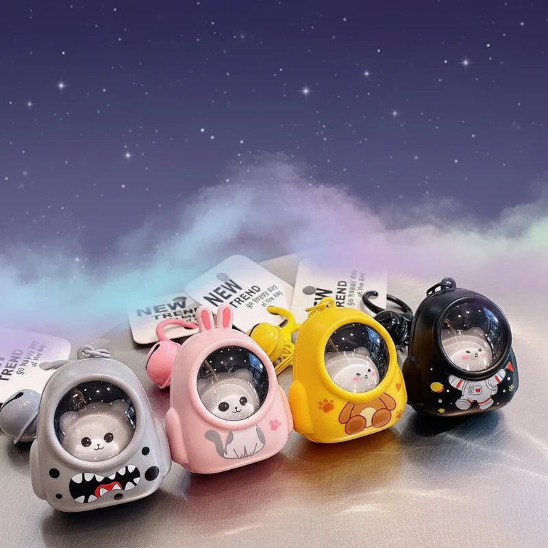 Glowing Astronaut Charm – Carino e luminoso – Portachiavi a forma di astronauta